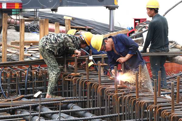 施工現(xiàn)場。趙軍攝