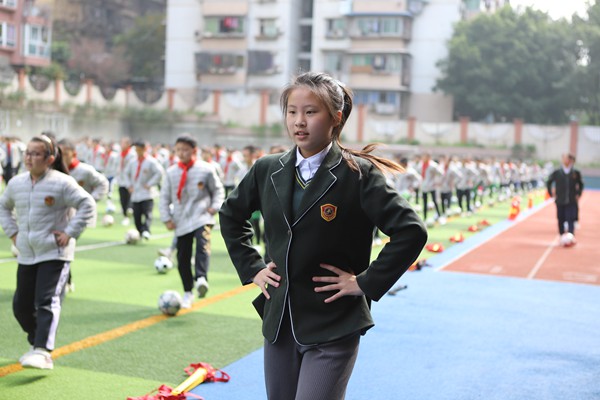 大田灣小學校特色足球大課間。大田灣小學校供圖