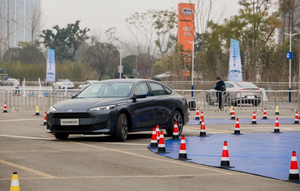 長(zhǎng)安啟源A05。 長(zhǎng)安汽車(chē)供圖